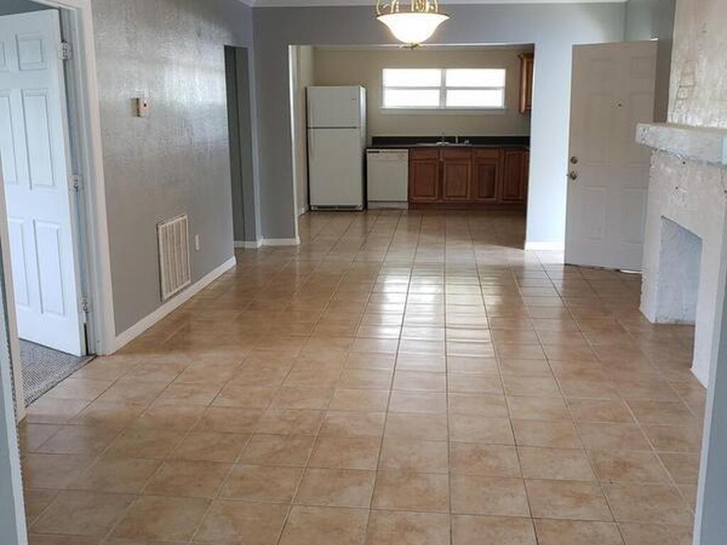 1011 S Hopkins Avenue, Titusville, FL 32780