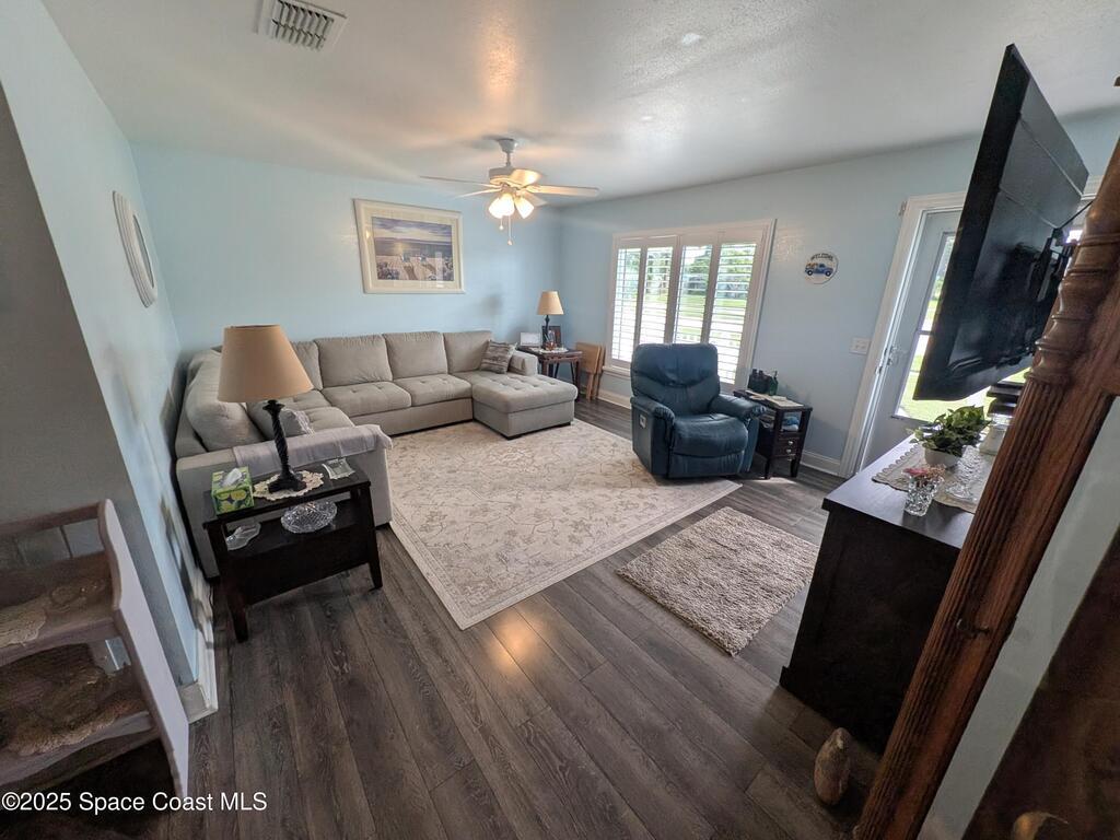 296 Port Malabar Boulevard, Palm Bay, FL 32905