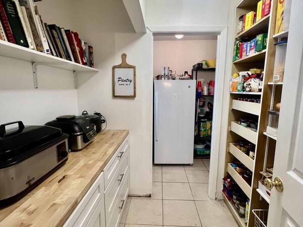 296 Port Malabar Boulevard, Palm Bay, FL 32905