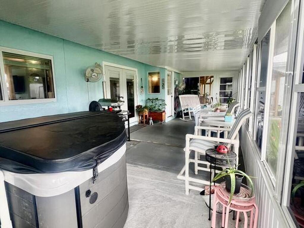 296 Port Malabar Boulevard, Palm Bay, FL 32905