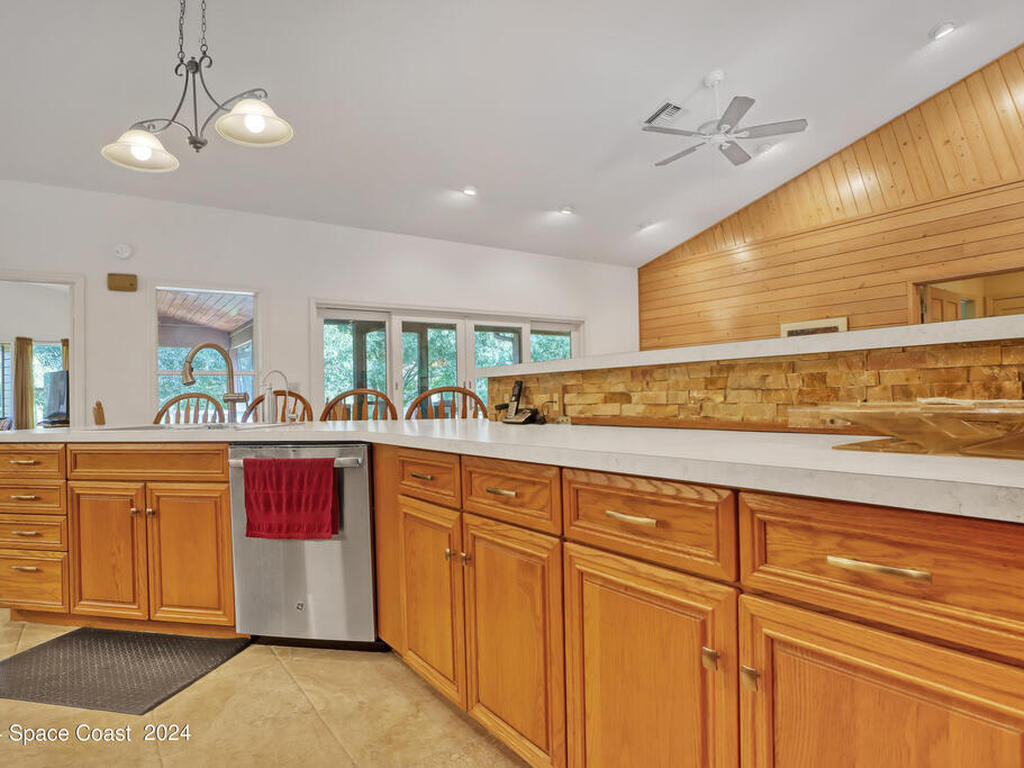 32801 N Us Hwy 441 Lot 183, Okeechobee, FL 34972