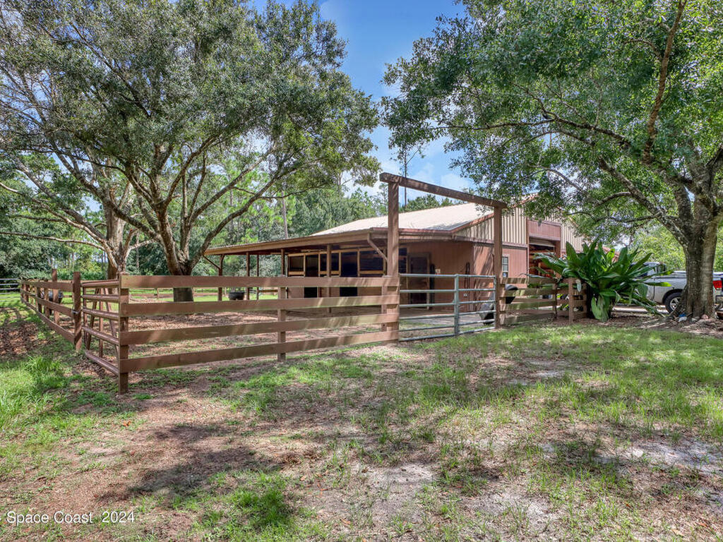 32801 N Us Hwy 441 Lot 183, Okeechobee, FL 34972