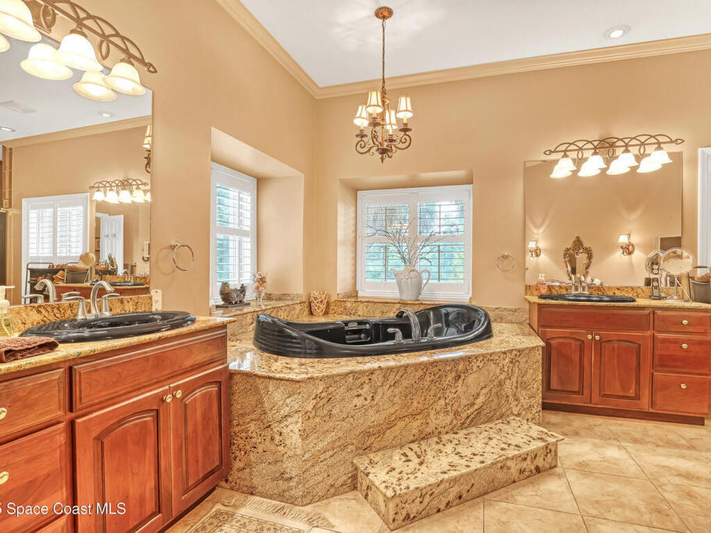 32801 N Hwy 441, Okeechobee, FL 34972