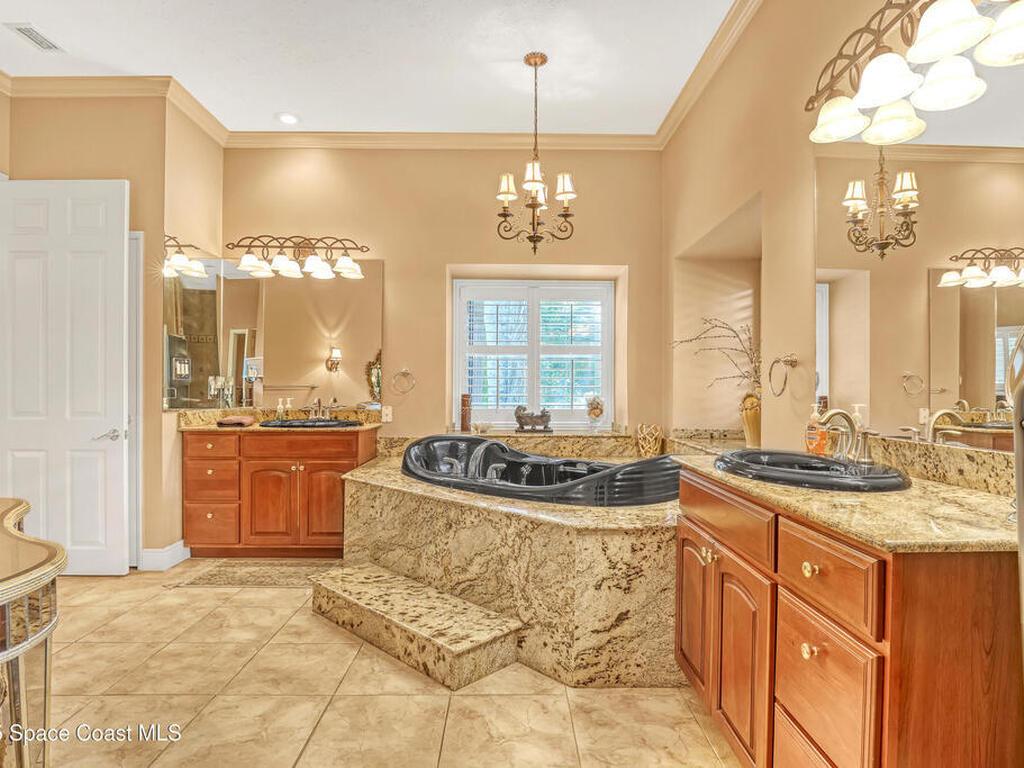 32801 N Hwy 441, Okeechobee, FL 34972