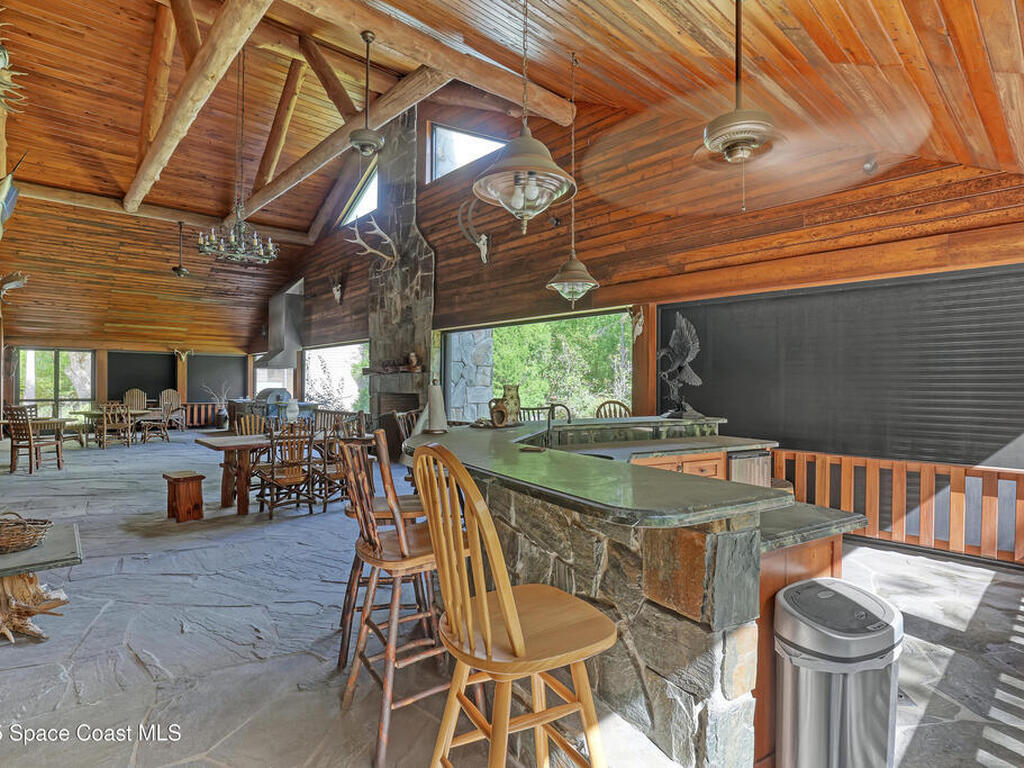 32801 N Hwy 441, Okeechobee, FL 34972