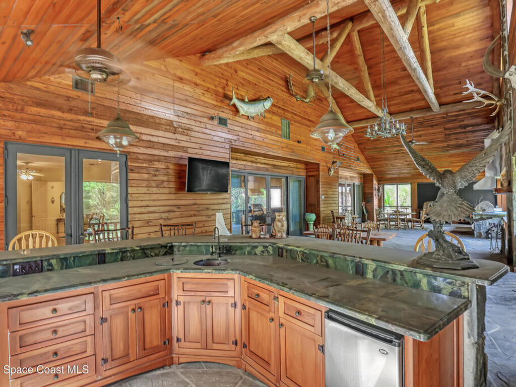 32801 N Hwy 441, Okeechobee, FL 34972