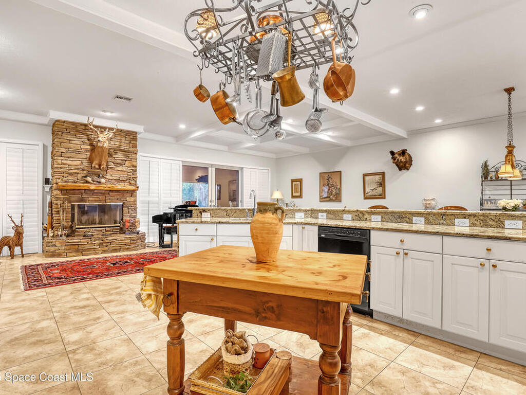 32801 N Hwy 441, Okeechobee, FL 34972