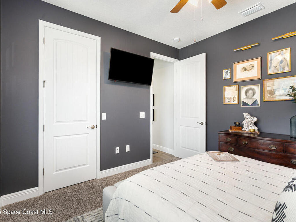 840 Hawks Ridge Court, Palm Bay, FL 32905