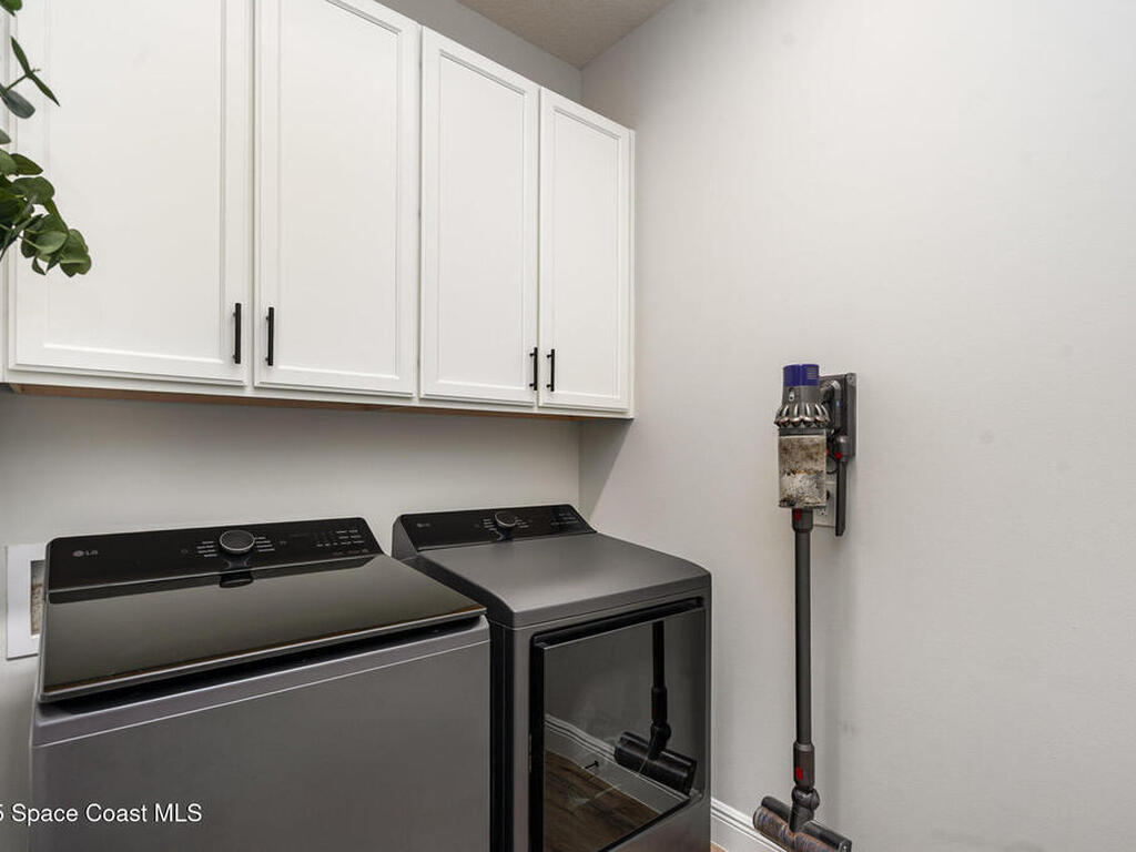 840 Hawks Ridge Court, Palm Bay, FL 32905