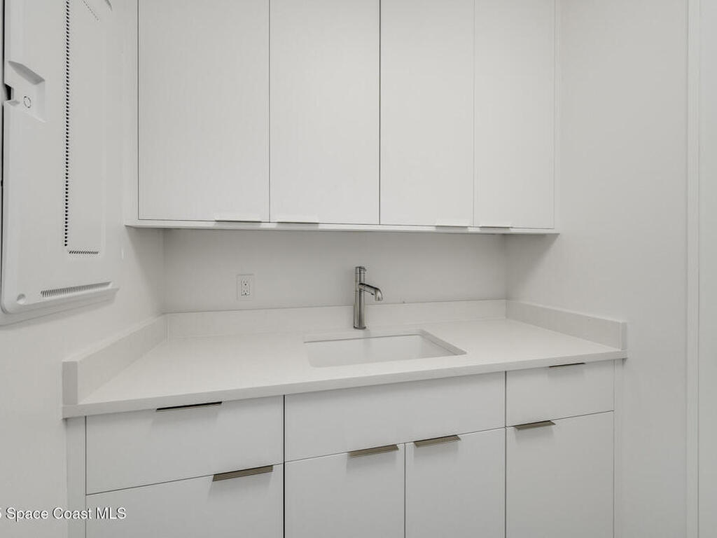 65 N Atlantic Avenue, Cocoa Beach, FL 32931