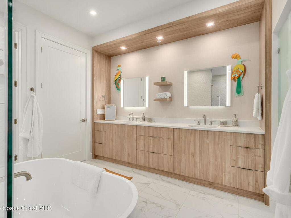 65 N Atlantic Avenue, Cocoa Beach, FL 32931