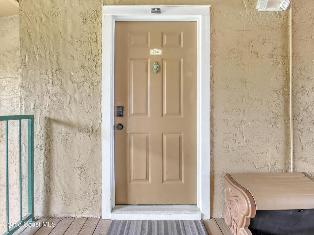 7667 N Wickham Road, Suntree, FL 32940