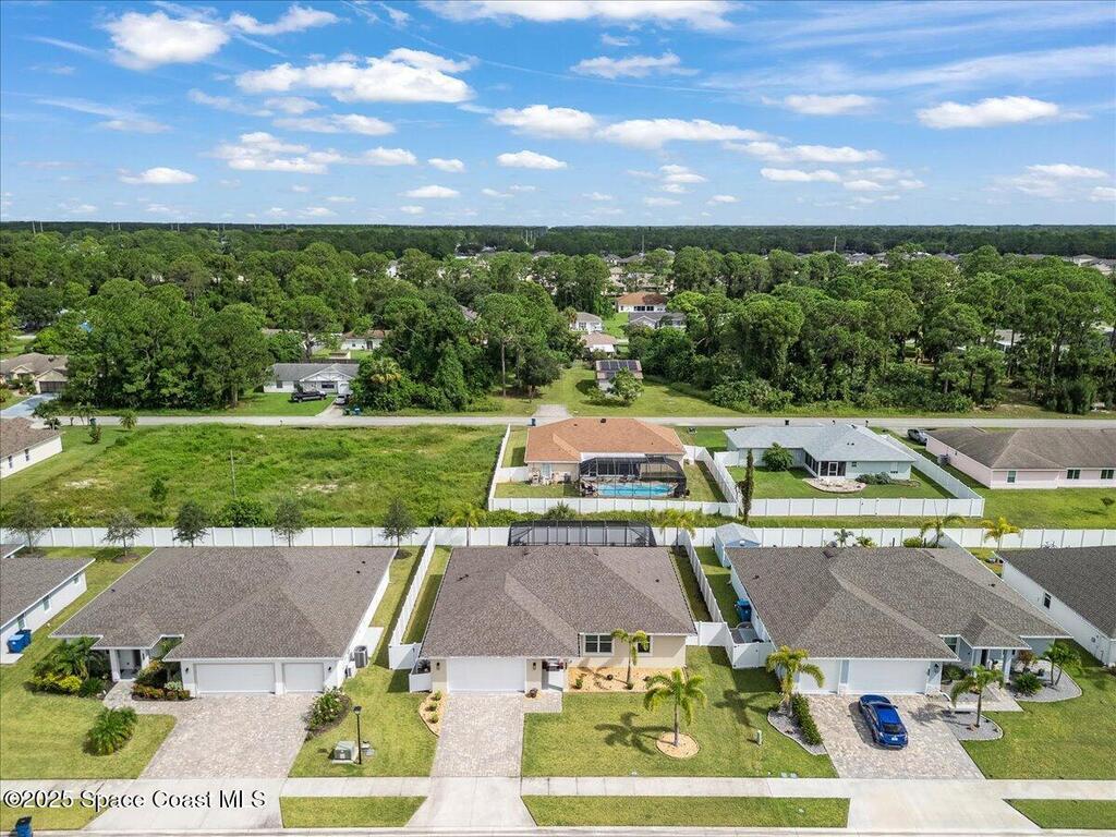 984 Captiva Island Circle, Palm Bay, FL 32908