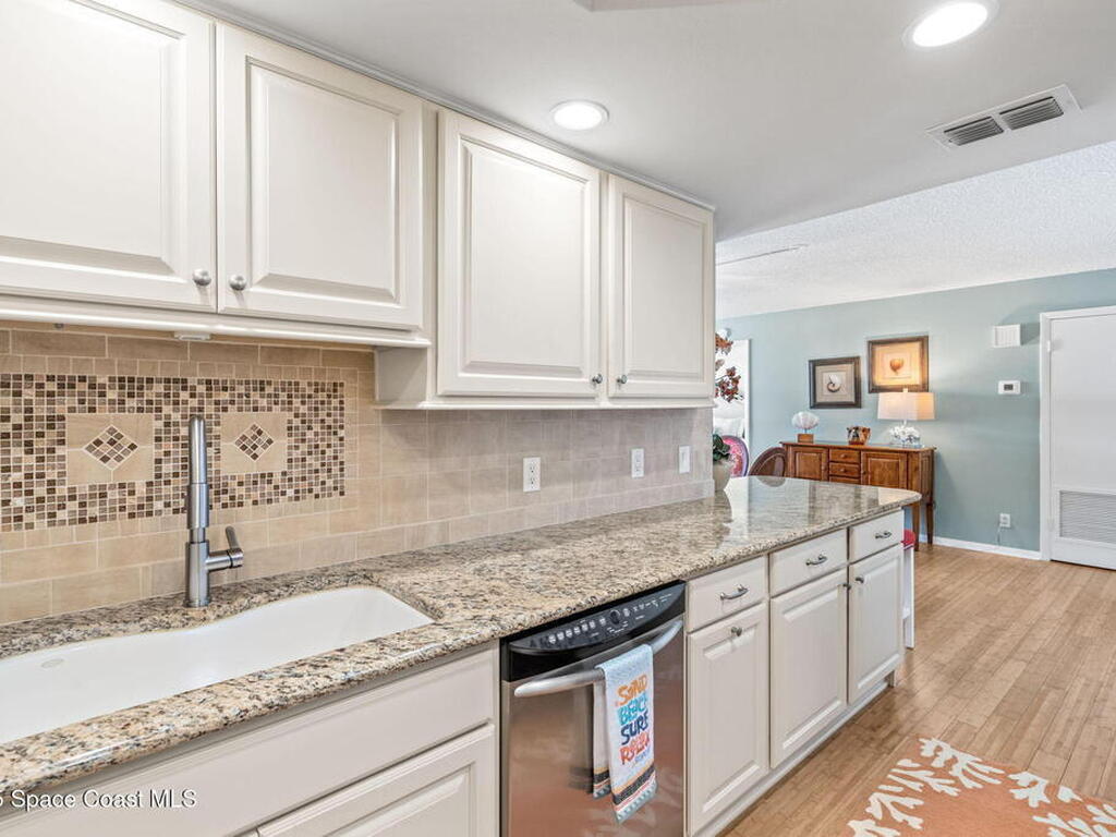 877 N Highway A1a, Indialantic, FL 32903