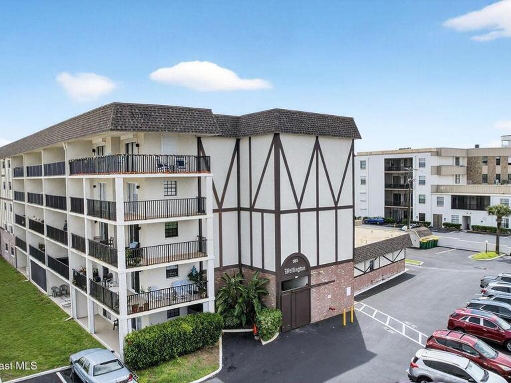 383 N Atlantic Avenue, Cocoa Beach, FL 32931