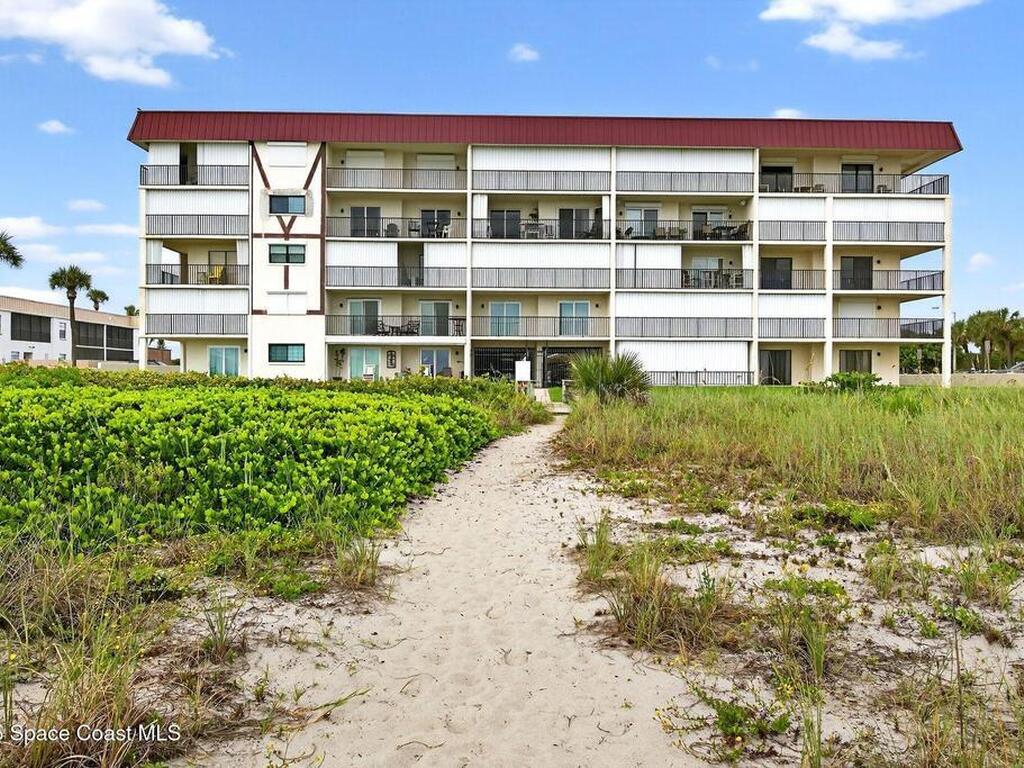 383 N Atlantic Avenue, Cocoa Beach, FL 32931