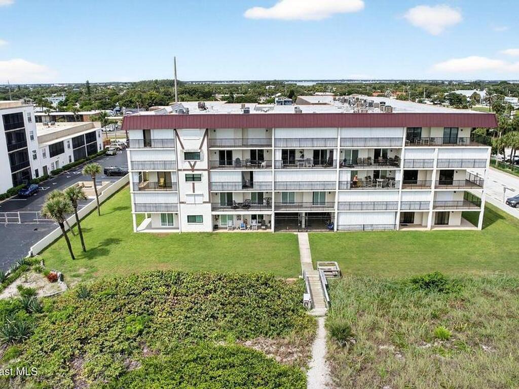 383 N Atlantic Avenue, Cocoa Beach, FL 32931