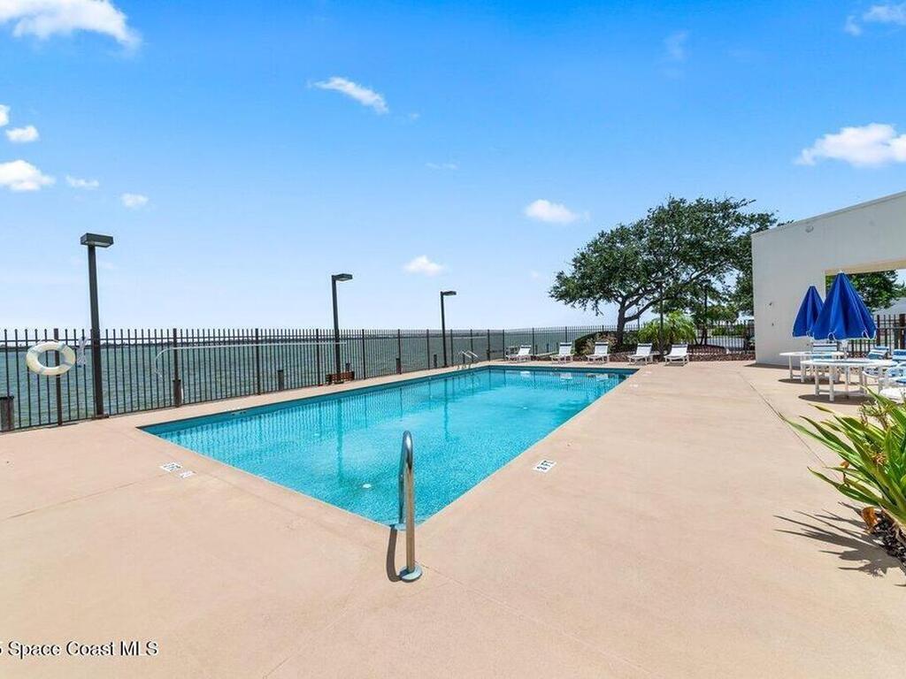 250 S Sykes Creek Parkway, Merritt Island, FL 32952