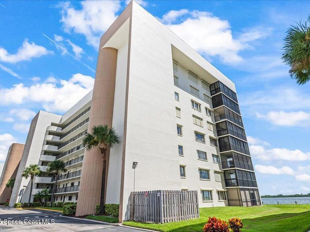 250 S Sykes Creek Parkway, Merritt Island, FL 32952