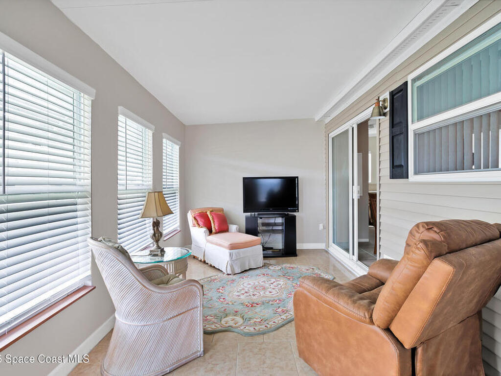 621 Puffin Drive, Barefoot Bay, FL 32976