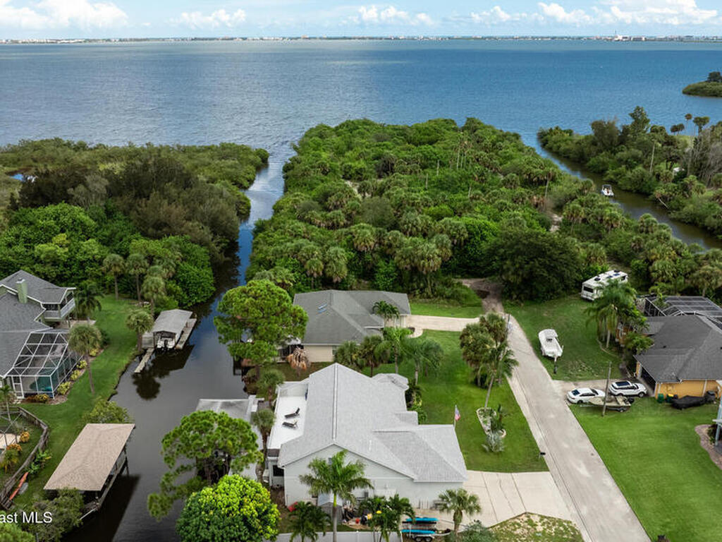 1620 Yount Drive, Merritt Island, FL 32952