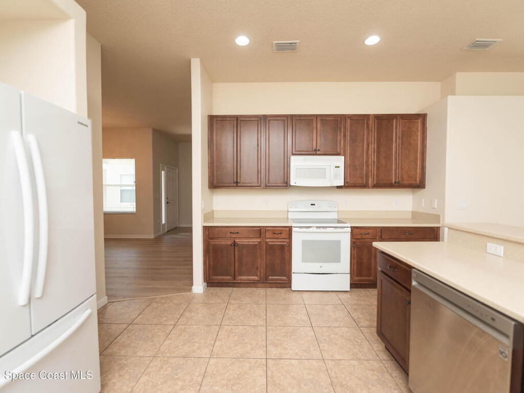 3136 Constellation Drive, Melbourne, FL 32901