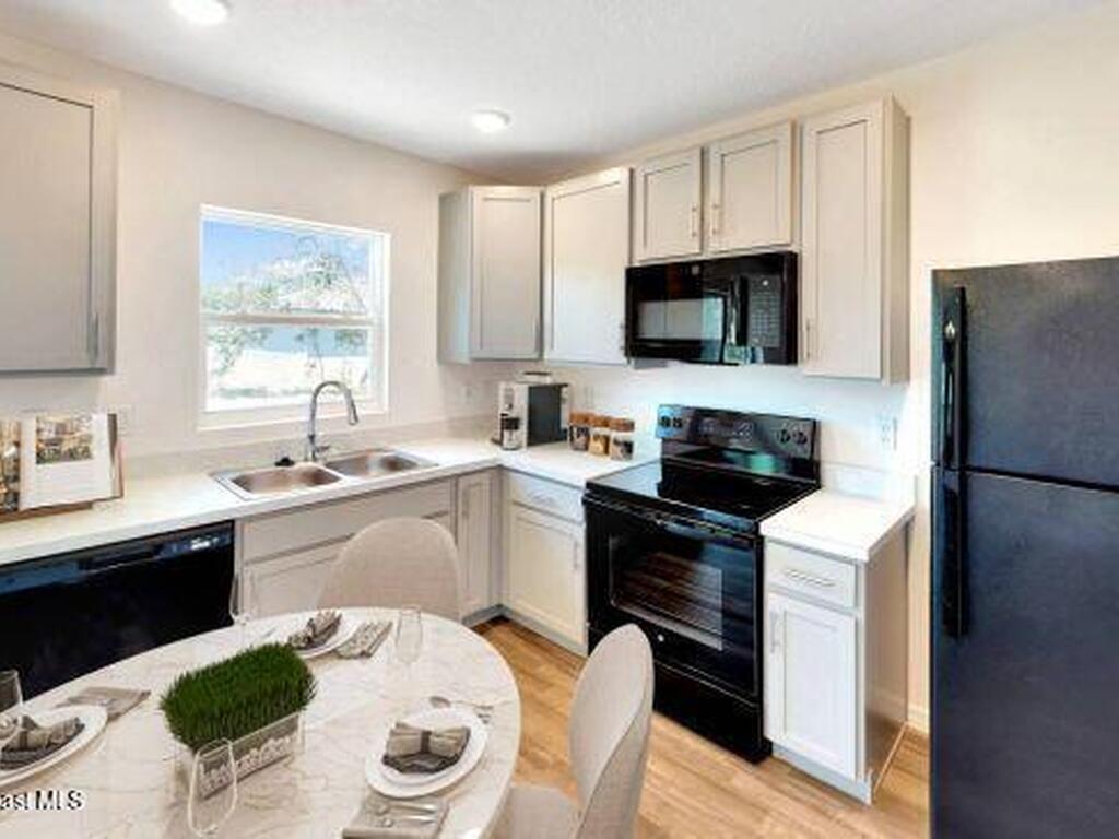 970 La Belle Avenue, Palm Bay, FL 32908