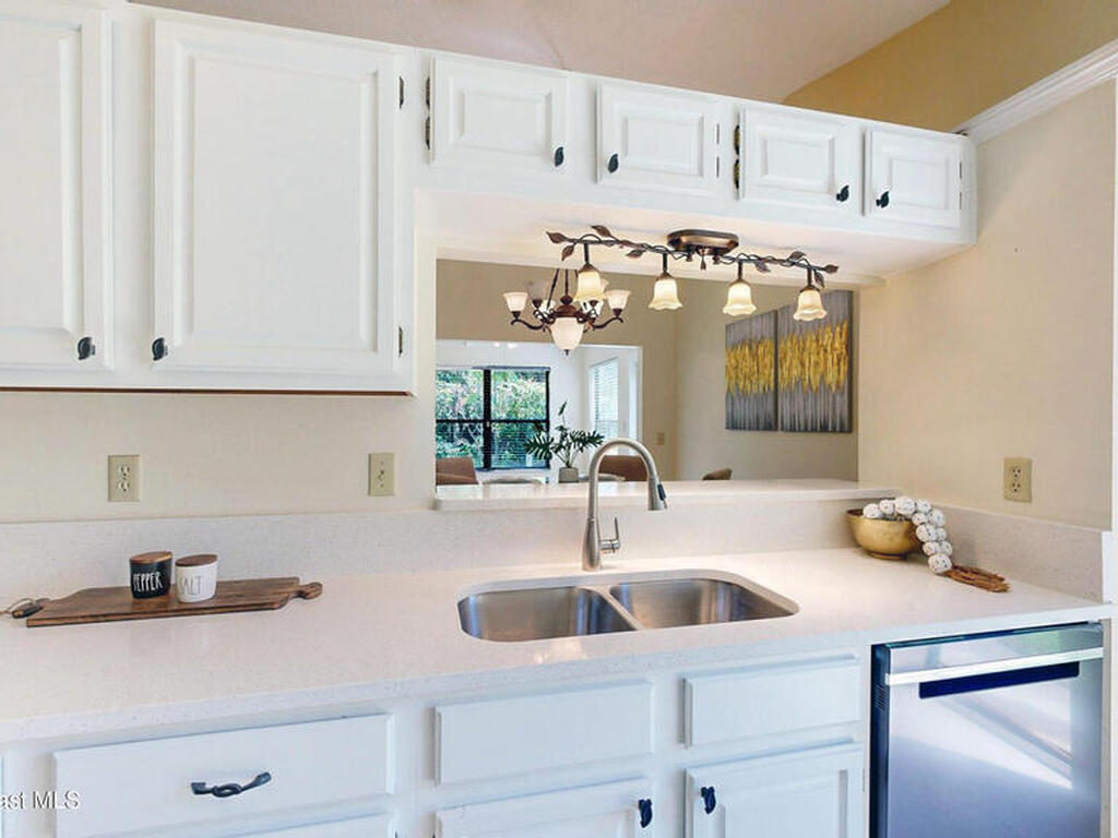 195 Country Club Drive, Suntree, FL 32940