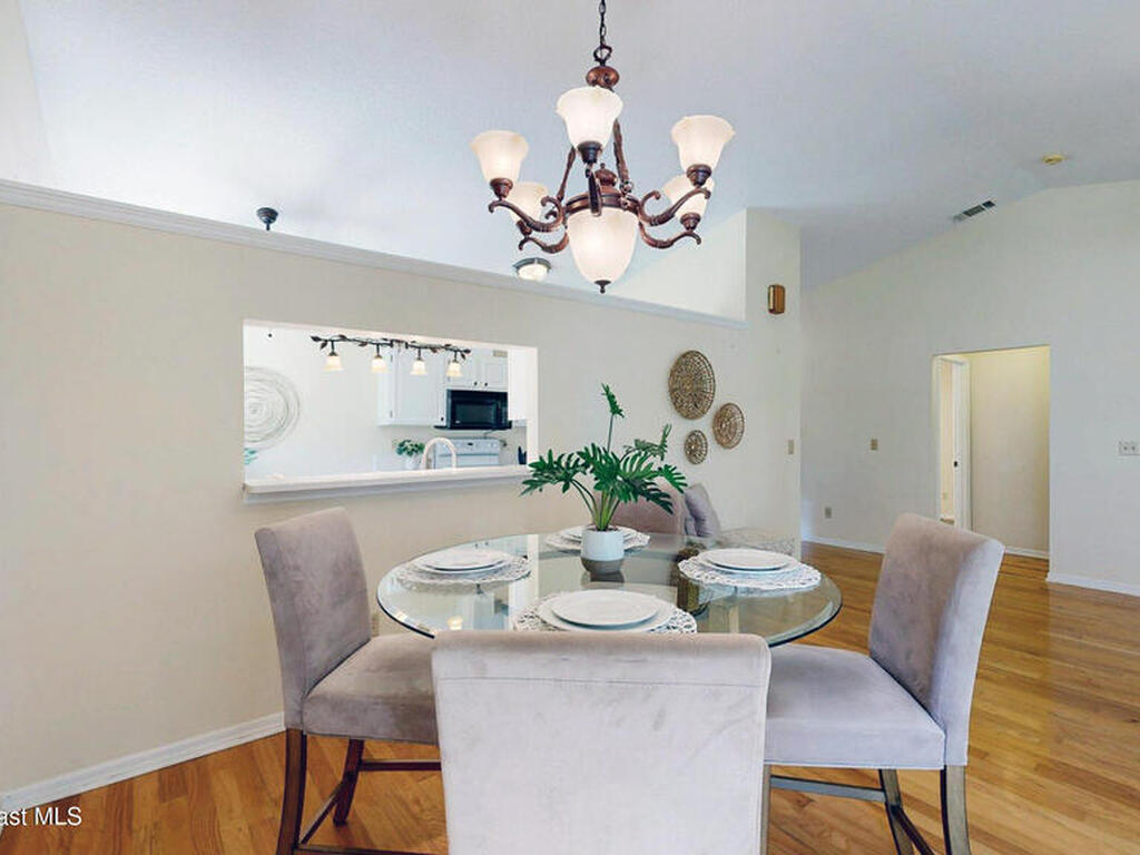 195 Country Club Drive, Suntree, FL 32940