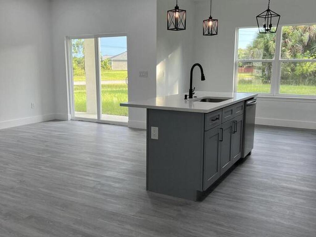 200 Farley Street, Palm Bay, FL 32908