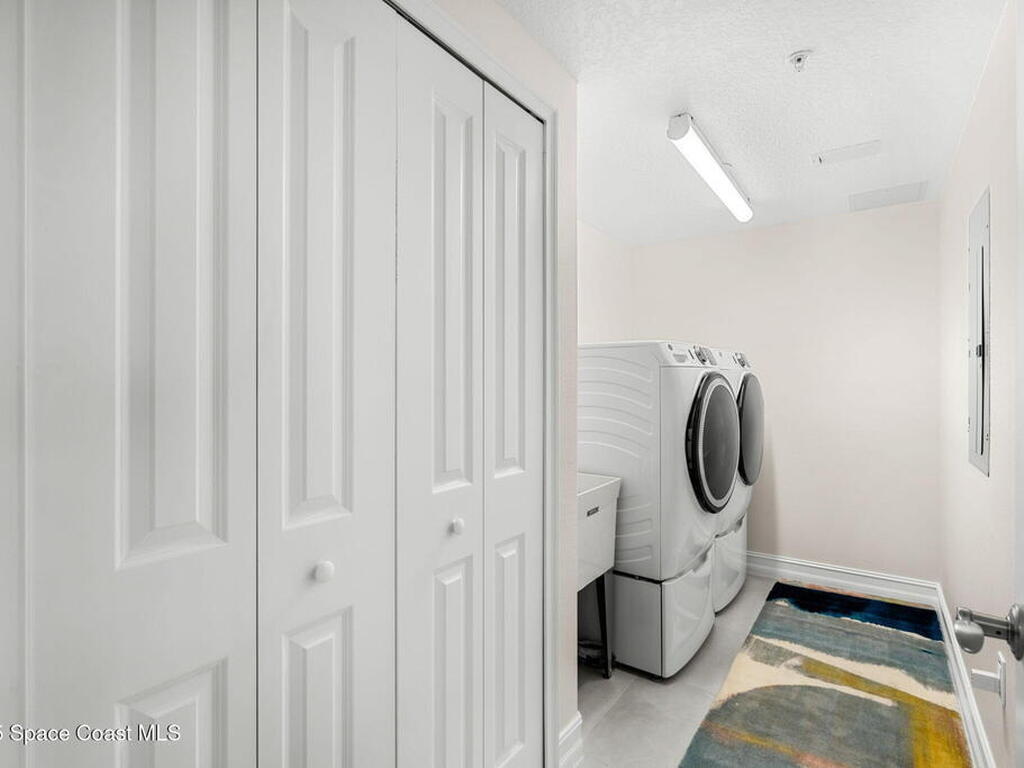 1825 Riverside Drive, Titusville, FL 32780