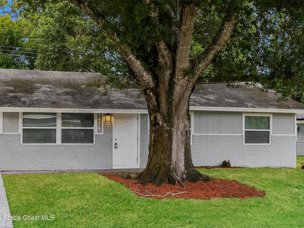 3216 1st Place, Vero Beach, FL 32968