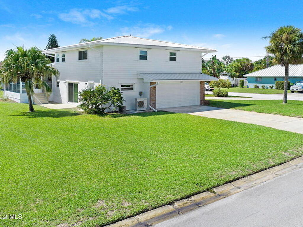 100 Cat Cay Lane, Indian Harbour Beach, FL 32937