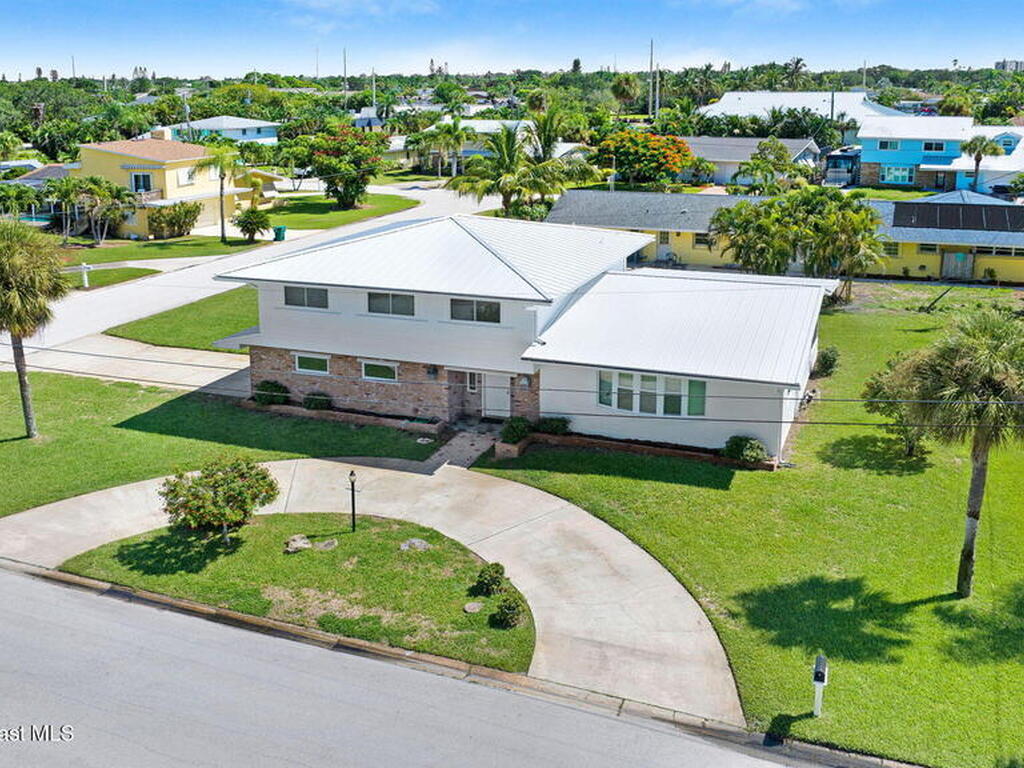 100 Cat Cay Lane, Indian Harbour Beach, FL 32937