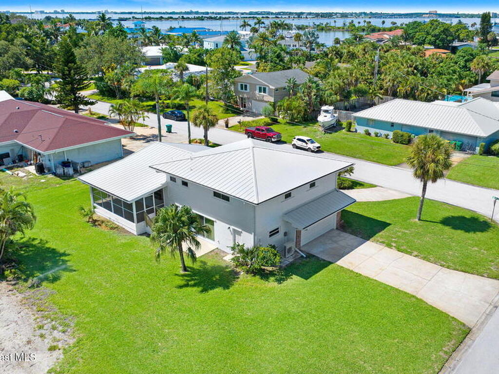 100 Cat Cay Lane, Indian Harbour Beach, FL 32937