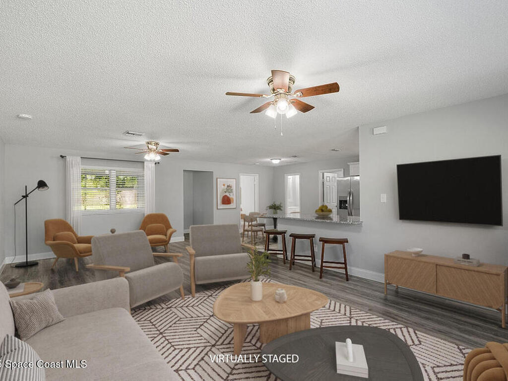 156 24th Avenue, Vero Beach, FL 32962