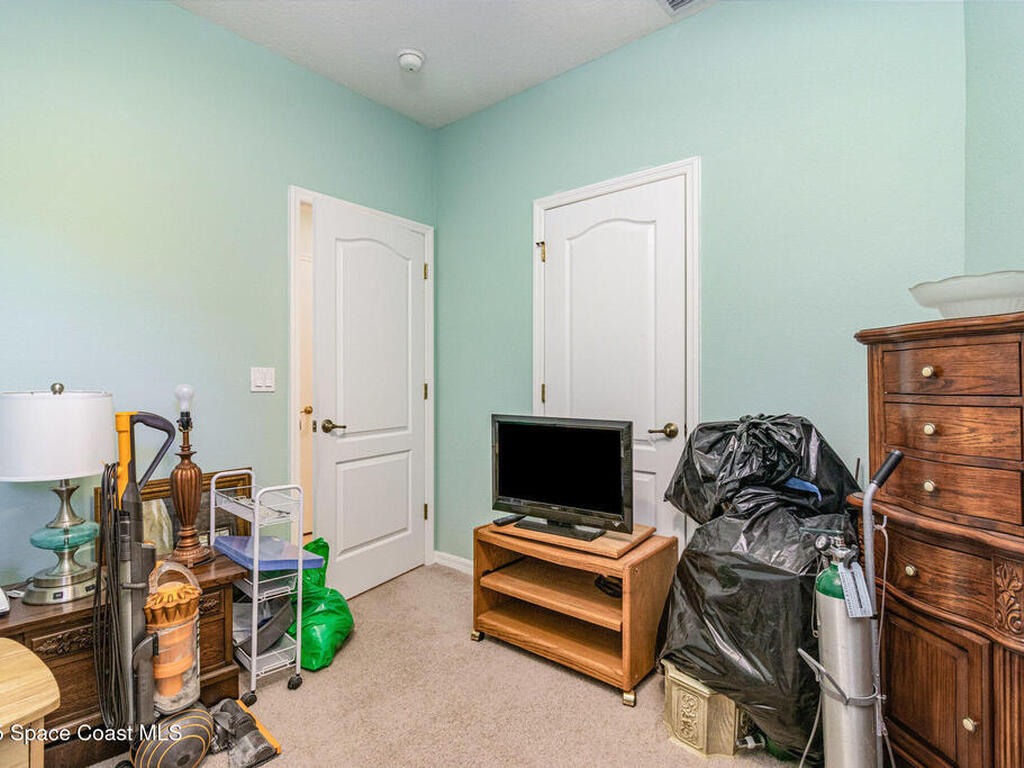 3900 Playa Del Sol Drive, Rockledge, FL 32955