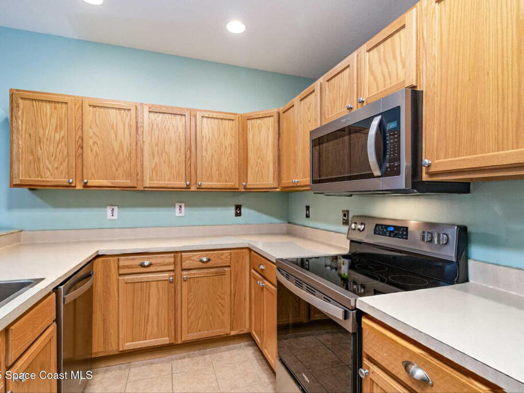 3900 Playa Del Sol Drive, Rockledge, FL 32955