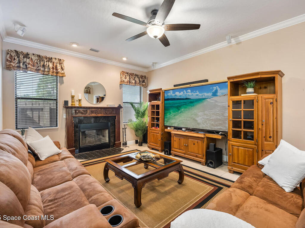 5627 Cypress Creek Drive, Grant, FL 32949