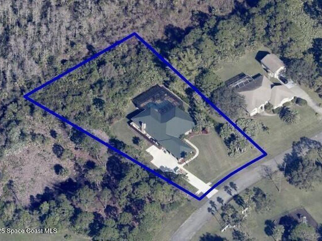 5627 Cypress Creek Drive, Grant, FL 32949