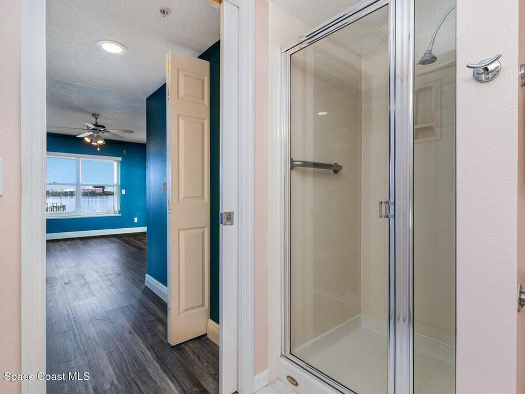 102 Riverside Drive, Cocoa, FL 32922