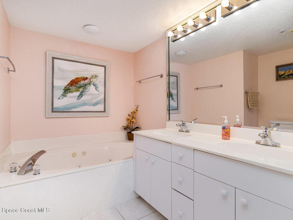 102 Riverside Drive, Cocoa, FL 32922