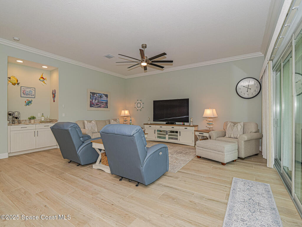 8300 Meredith Place, Vero Beach, FL 32968