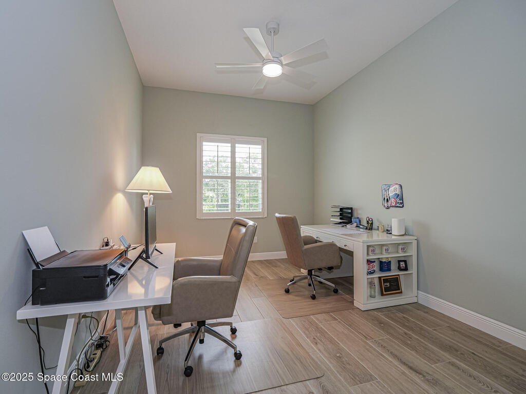 8300 Meredith Place, Vero Beach, FL 32968