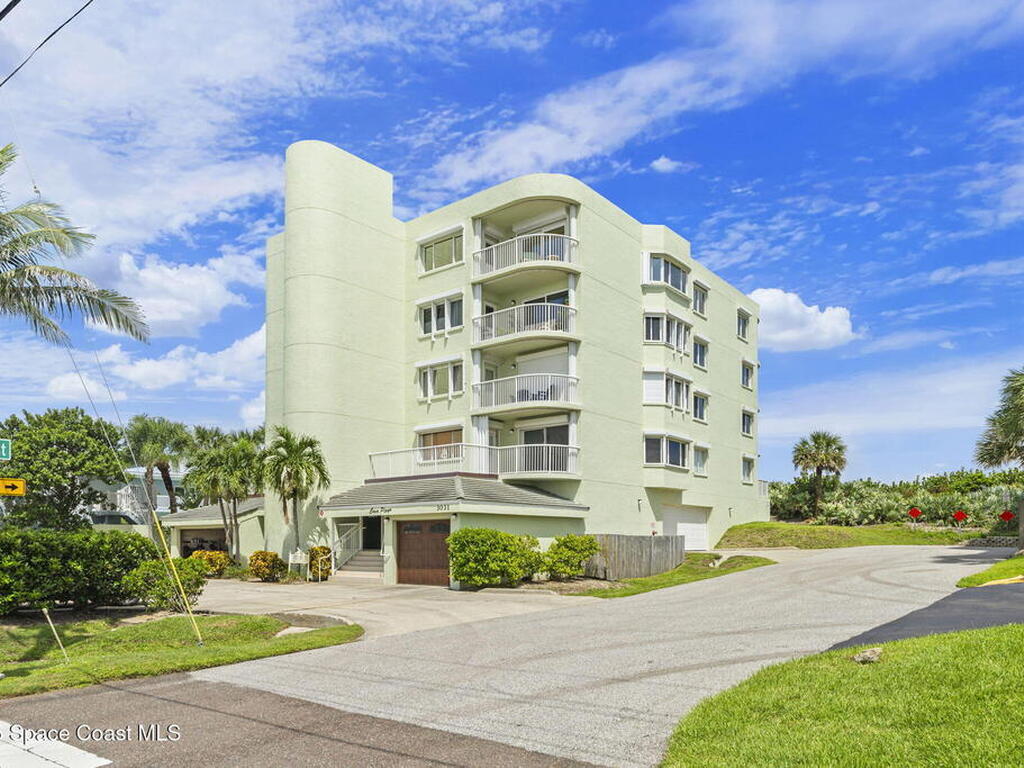 3031 S Atlantic Avenue, Cocoa Beach, FL 32931