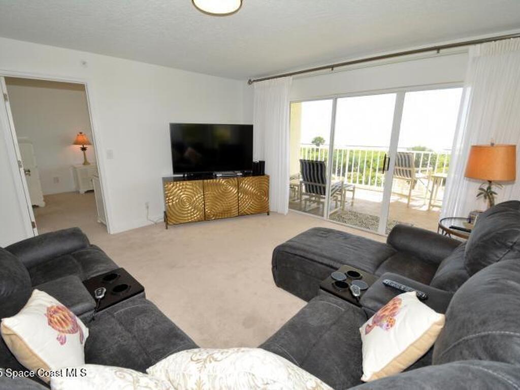 8700 Ridgewood Avenue, Cape Canaveral, FL 32920