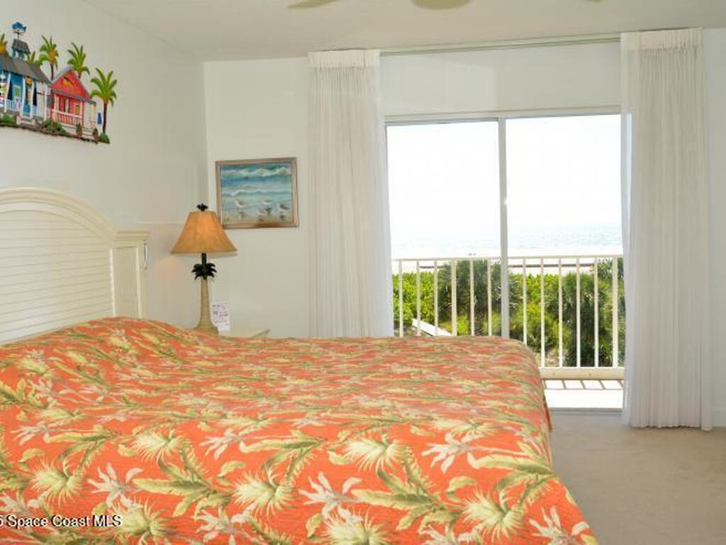 8700 Ridgewood Avenue, Cape Canaveral, FL 32920