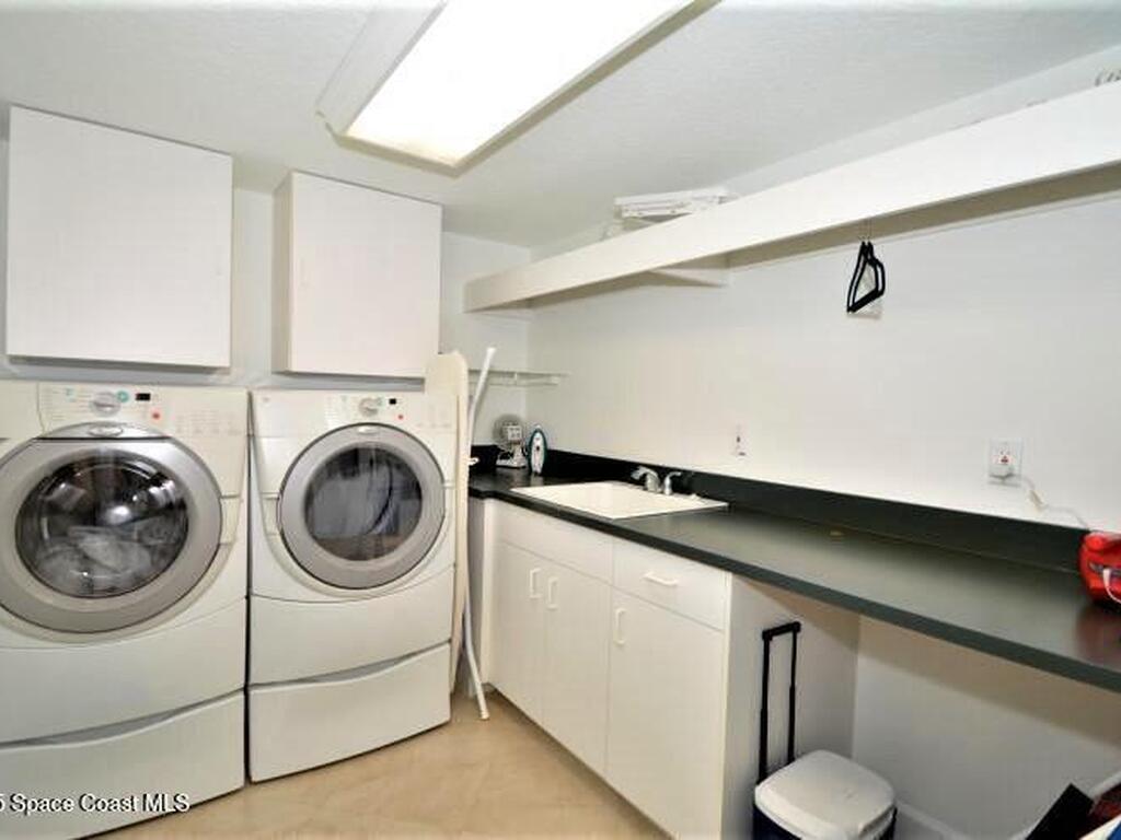 8700 Ridgewood Avenue, Cape Canaveral, FL 32920