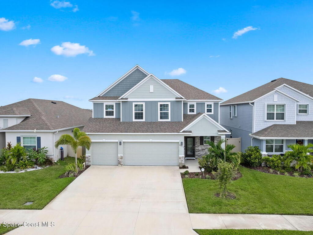 2422 Carrick Street, Palm Bay, FL 32907