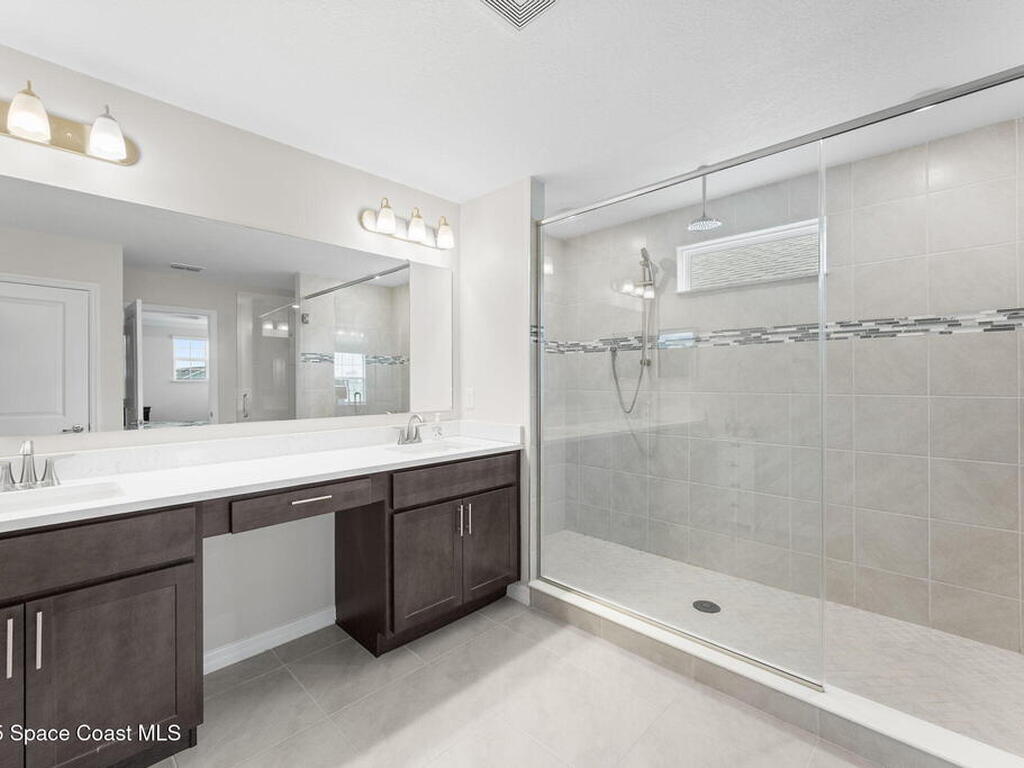 2422 Carrick Street, Palm Bay, FL 32907